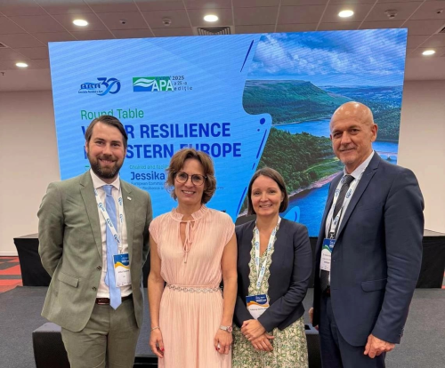 From left to right: Arthur Guichet EWA Secretary General, Jessica Roswall, Commissioner responsible for environment, water resilience and a competitive circular economy, Katherina Schilling, IAWD MD and Dr Karoly Kovacs, Chairman of the HWP